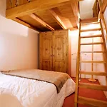 Les Combettes D Et E By Interhome