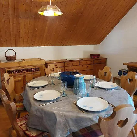 Appartement Les Combettes D Et E *