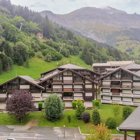 Appartement Les Combettes D Et E *